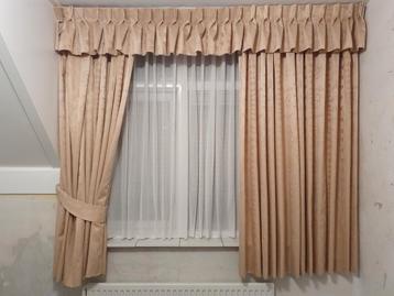 Slaapkamer gordijnen beschikbaar voor biedingen