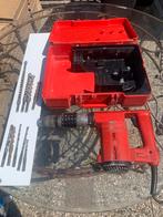 Hilti Te 22 met case en 9 boren, Gebruikt, Variabele snelheid, 400 tot 600 watt, Ophalen