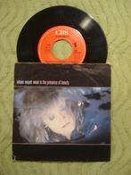Alison Moyet 7" Vinyl Single: Weak in the presence of beauty, Ophalen of Verzenden, 7 inch, Pop, Single