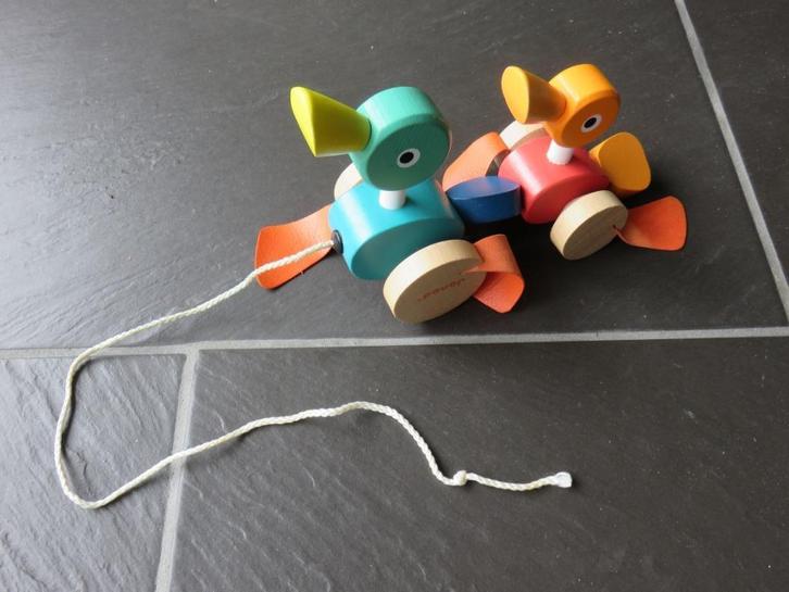 Janod eendenfamlie, trekfiguur, ca 22 cm lang. Als nieuw., Kinderen en Baby's, Speelgoed | Houten speelgoed, Zo goed als nieuw