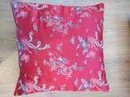 2 rode aziatische chineese draakjes kussens geborduurd rood, Ophalen of Verzenden, Zo goed als nieuw, Rood, Vierkant