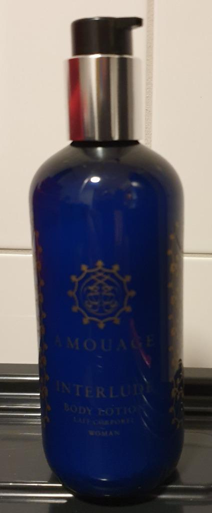 Amouage Interlude Bodylotion, Sieraden, Tassen en Uiterlijk, Uiterlijk | Lichaamsverzorging, Gebruikt, Bodylotion, Crème of Olie