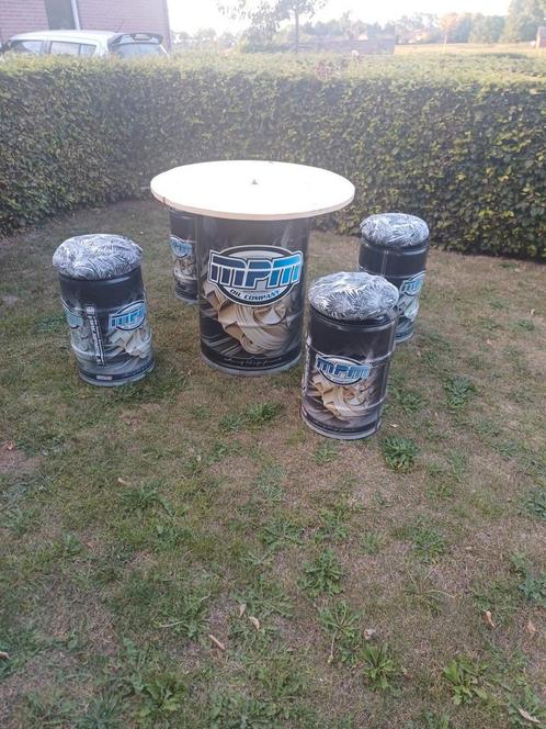 Olievat staantafel, Tuin en Terras, Vuurkorven, Zo goed als nieuw, Ophalen