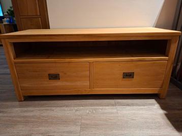 massief teak tv meubel 120cm beschikbaar voor biedingen