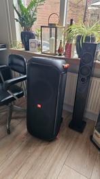 Jbl party box 710. Plus mic 2x, Ophalen of Verzenden, Zo goed als nieuw, 120 watt of meer, JBL