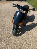Puch zip type 2 70CC, Fietsen en Brommers, Scooters | Piaggio, Ophalen, Tweetakt, Zo goed als nieuw, Maximaal 25 km/u