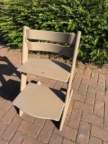 Stokke Tripp Trapp kinderstoel beschikbaar voor biedingen