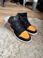 Jordan 1 mid, Kleding | Heren, Schoenen, Ophalen of Verzenden, Nieuw, Overige kleuren