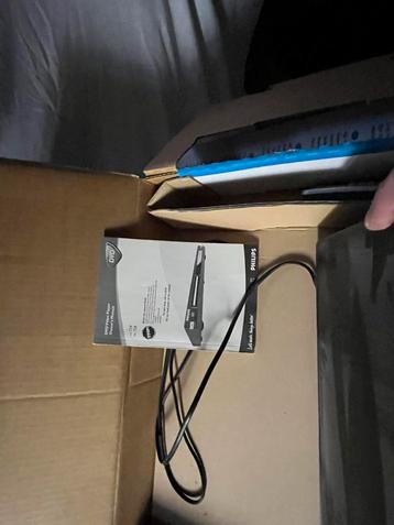 Philips Ultra Slim DVD-speler beschikbaar voor biedingen