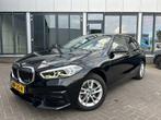 BMW 1-Serie 118i 136pk Aut 2024 Zwart, Auto's, BMW, USB, 136 pk, Leder en Stof, Zwart
