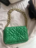 Groene Schoudertas met Gouden Ketting, Ophalen of Verzenden, Zo goed als nieuw, Groen, Schoudertasje