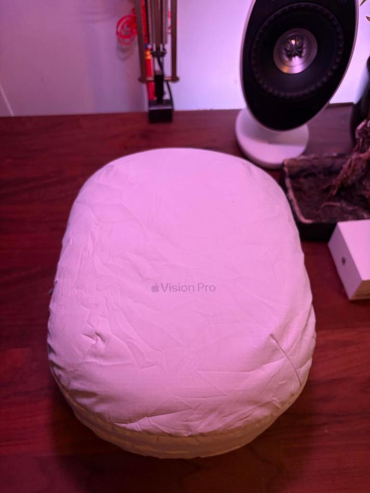 Apple Vision Pro (M2) - Nieuwstaat!, Spelcomputers en Games, Virtual Reality, Zo goed als nieuw, Overige platformen, VR-bril, Ophalen of Verzenden