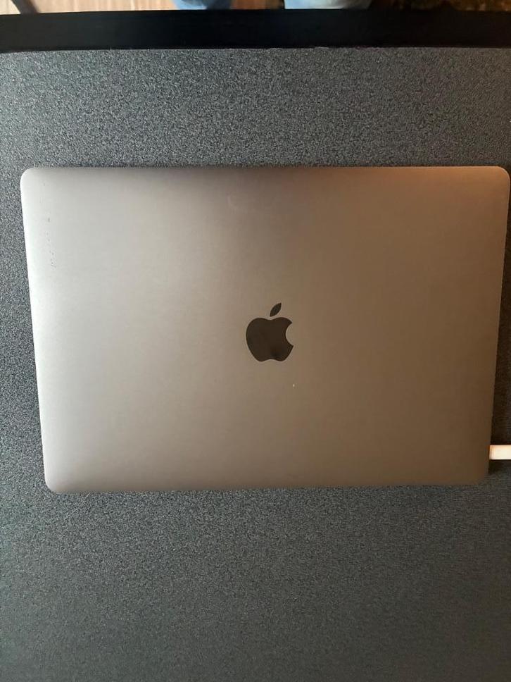 MacBook Air 13.3" (2020) – Space Gray, Computers en Software, Apple Macbooks, Zo goed als nieuw, MacBook Air, 13 inch, Minder dan 2 Ghz