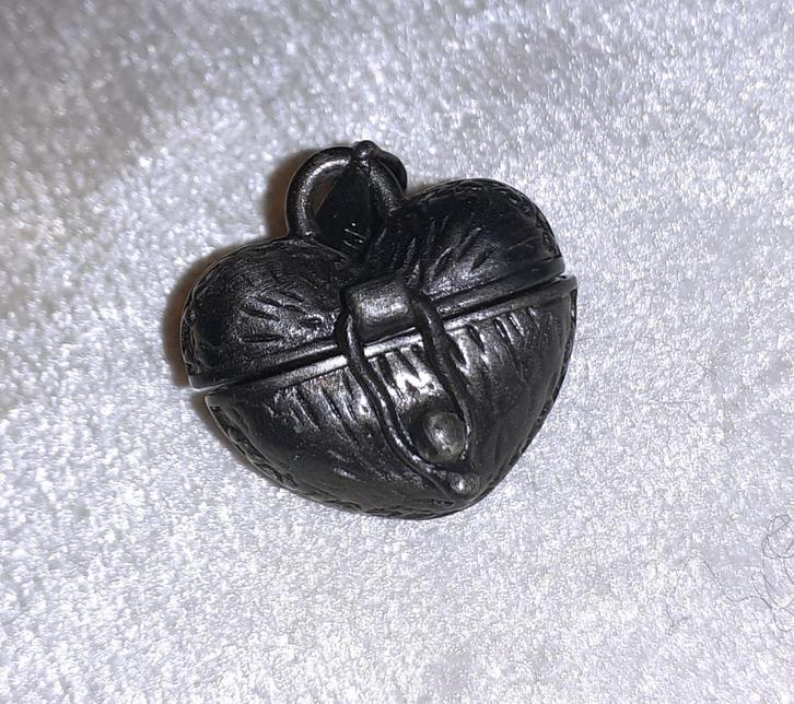 kettinghanger gunmetal locket hart, Sieraden, Tassen en Uiterlijk, Kettinghangers, Nieuw, Overige materialen, Zwart, Hart, Verzenden
