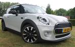 MINI Cooper Chili 1.5 2018 | WEINIG KILOMETERS | TOPSTAAT |, Voorwielaandrijving, 136 pk, Zwart, 4 stoelen