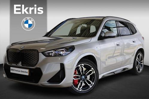 BMW iX1 eDrive20 M Sportpakket Pro | Travel & Premium Pack |, Auto's, BMW, Bedrijf, Te koop, iX1, ABS, Achteruitrijcamera, Adaptieve lichten
