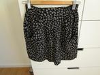 H&M Divided - zwart/wit gebloemd zomer rokje maat 36, Zwart, H&M Divided, Ophalen of Verzenden, Zo goed als nieuw