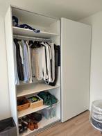 IKEA Pax kast (wit) (230 H, 200B, 60D), Huis en Inrichting, Kasten | Schoenenkasten, Zo goed als nieuw, Ophalen