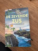 Lucinda Riley - De zevende zus, Boeken, Lucinda Riley, Ophalen of Verzenden, Zo goed als nieuw, Nederland