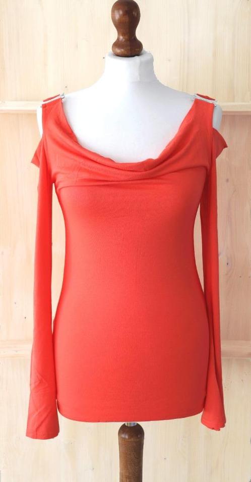 Shirt met siergesp koraal/oranje, 1 maat (34/40) Nieuw, Kleding | Dames, Tops, Nieuw, Maat 38/40 (M), Oranje, Lange mouw, Ophalen of Verzenden