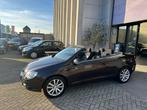 Volkswagen Eos 2.0-16v FSI ZEER NETTE AUTO! INRUIL MOGELIJK!, Voorwielaandrijving, Stof, Zwart, Bedrijf