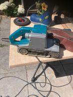 makita 9402 bandschuurmachine, Doe-het-zelf en Verbouw, Gereedschap | Schuurmachines, Ophalen of Verzenden, Gebruikt, 600 tot 1200 watt