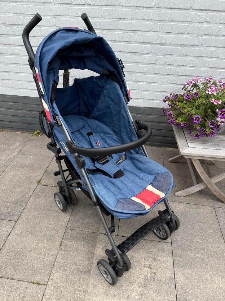 Maclaren kinderwagen met regenhoes, Kinderen en Baby's, Buggy's, Zo goed als nieuw, Maclaren, Regenhoes, Ophalen