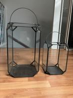 2 lantaarns/ windlichten, Huis en Inrichting, Woonaccessoires | Kandelaars en Kaarsen, Ophalen, Zo goed als nieuw, Overige materialen