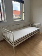 Eenpersoons bed incl matras, Huis en Inrichting, Slaapkamer | Bedden, 90 cm, Eenpersoons, Ophalen of Verzenden, Zo goed als nieuw
