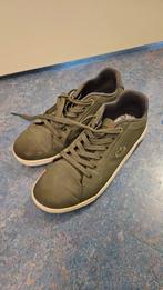 Lacoste sneakers mt 42, Kleding | Heren, Schoenen, Ophalen of Verzenden, Gedragen