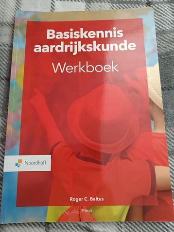 Basis kennis aardrijkskunde Werkboek beschikbaar voor biedingen