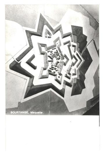 979729 Ansichtkaart van Maquette Bourtange Groningen 1975  beschikbaar voor biedingen