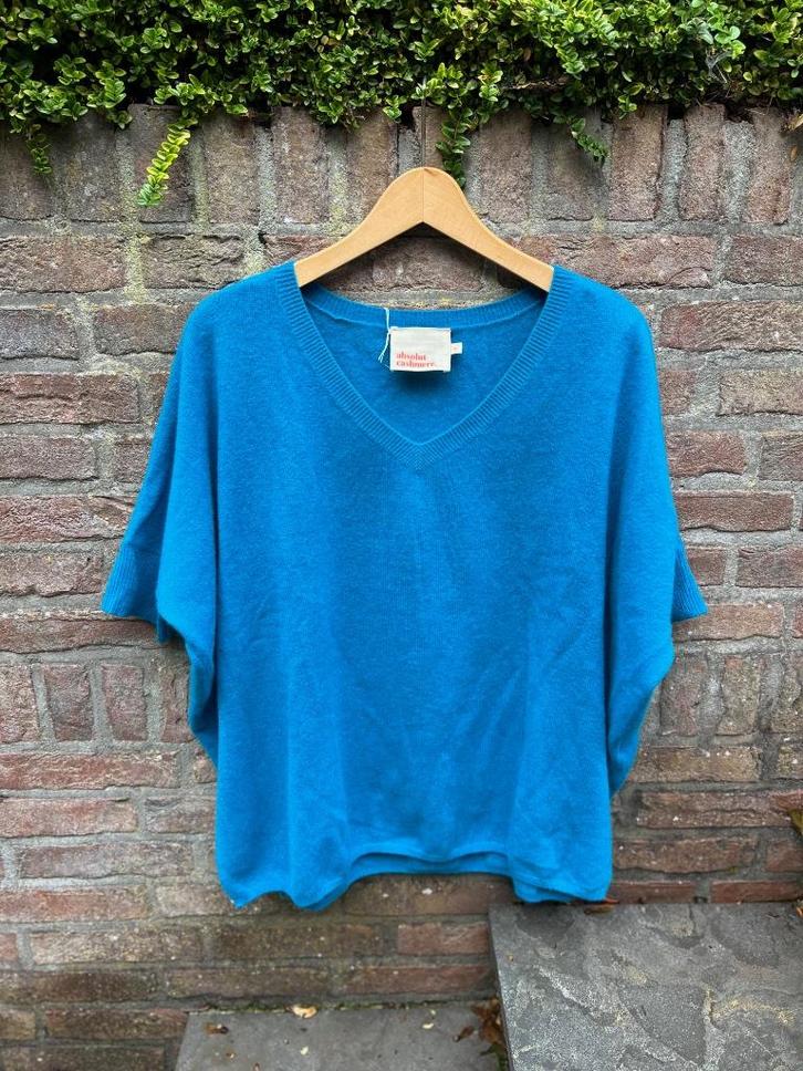 ABSOLUT CASHMERE turkuoois trui M- 'one size- TIEN concepts, Kleding | Dames, Truien en Vesten, Nieuw, Maat 38/40 (M), Blauw, Ophalen of Verzenden