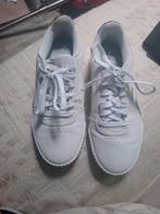 puma wit maat 40, Ophalen, Puma, Wit, Sneakers of Gympen