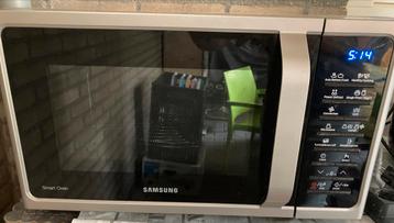 Samsung combi oven beschikbaar voor biedingen