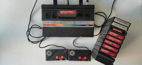 Vintage Atari 2600 met 2 controllers en 11 spellen +snoeren, Spelcomputers en Games, Spelcomputers | Atari, Zo goed als nieuw
