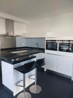 Prachtige hoekkeuken wandenkasten en zitbar in hoogglans!!, Wit, Hoekkeuken, Ophalen of Verzenden, Zo goed als nieuw