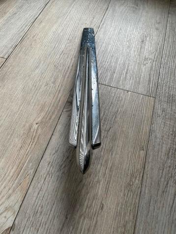 1949 1950 Chevy Hood Ornament Mascotte Embleem (Origineel) beschikbaar voor biedingen