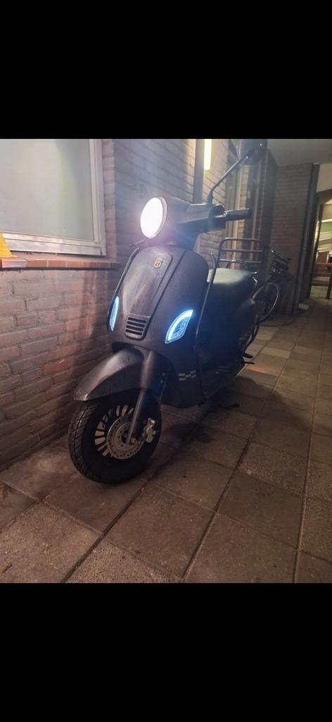 Riva, Fietsen en Brommers, Scooters | Vespa, Gebruikt, Overige modellen, Maximaal 45 km/u, Benzine, Ophalen