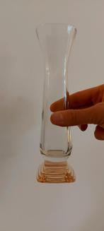 Prachtig! Oud vaasje met roze voet, Antiek en Kunst, Ophalen of Verzenden