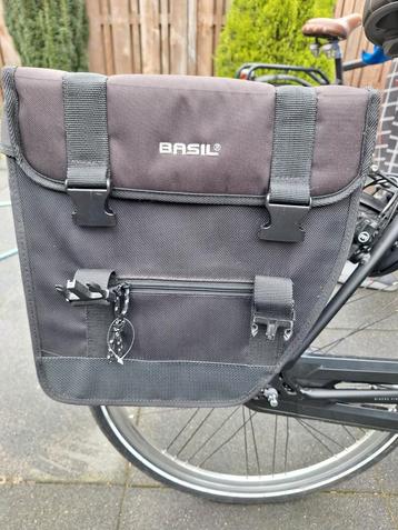 Basil Dubbele Fietstas - 35x34x15cm beschikbaar voor biedingen