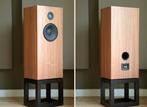 Twenty Fives door Tony Gee, Zo goed als nieuw, 120 watt of meer, Front, Rear of Stereo speakers, Ophalen