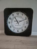 Riverdale wandklok 60x60, Huis en Inrichting, Woonaccessoires | Klokken, Ophalen, Zo goed als nieuw, Analoog, Wandklok