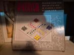 Minervum Bordspel - Plezier voor Vier! Mens erger je niet, Hobby en Vrije tijd, Gebruikt, Onbekend, Ophalen of Verzenden, Drie of vier spelers
