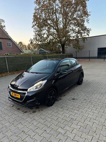 Peugeot 208 1.2 VTI 60KW/82PK 3-D 2016 Zwart Airco APK 2026. beschikbaar voor biedingen