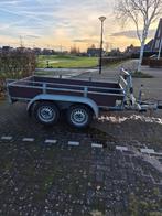Dubbel assige aanhangwagen Saris, Ophalen, Gebruikt