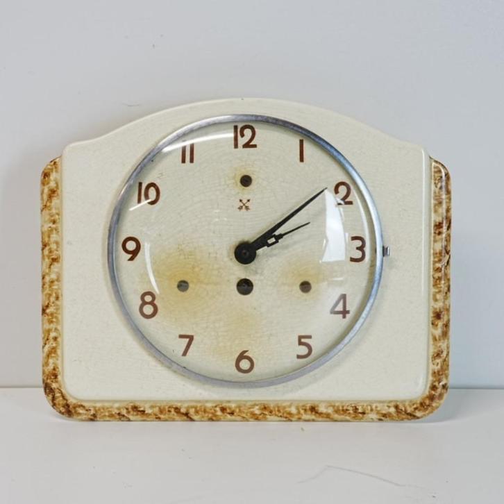 Antieke Gustav Becker /Junghans porseleinen wandklok., Antiek en Kunst, Antiek | Klokken, Ophalen of Verzenden