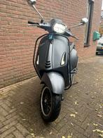 Vespa Sprint 2019, Fietsen en Brommers, Ophalen, Gebruikt, Maximaal 45 km/u, Vespa S