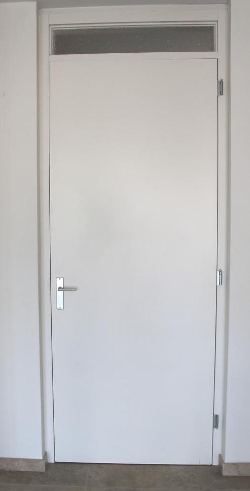 Twee gratis binnendeuren, Doe-het-zelf en Verbouw, Deuren en Horren, Gebruikt, Binnendeur, 200 tot 215 cm, 80 tot 100 cm, Hout