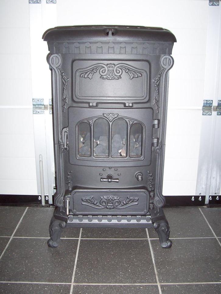Te koop: 6 Gietijzeren Gaskachels, Doe-het-zelf en Verbouw, Verwarming en Radiatoren, Gebruikt, Kachel, 30 tot 80 cm, 60 tot 150 cm